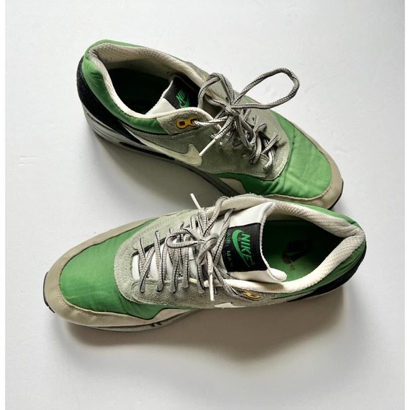 NIKE mens sz 9.5 Air Max 1 Classic Skull Pack 2008 Green Barley Gray GUC - Picture 3 of 7